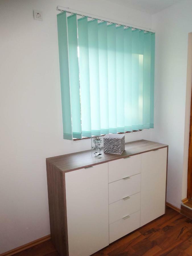 Apartman Sara Vl. Franjo Klasic クラピナ エクステリア 写真